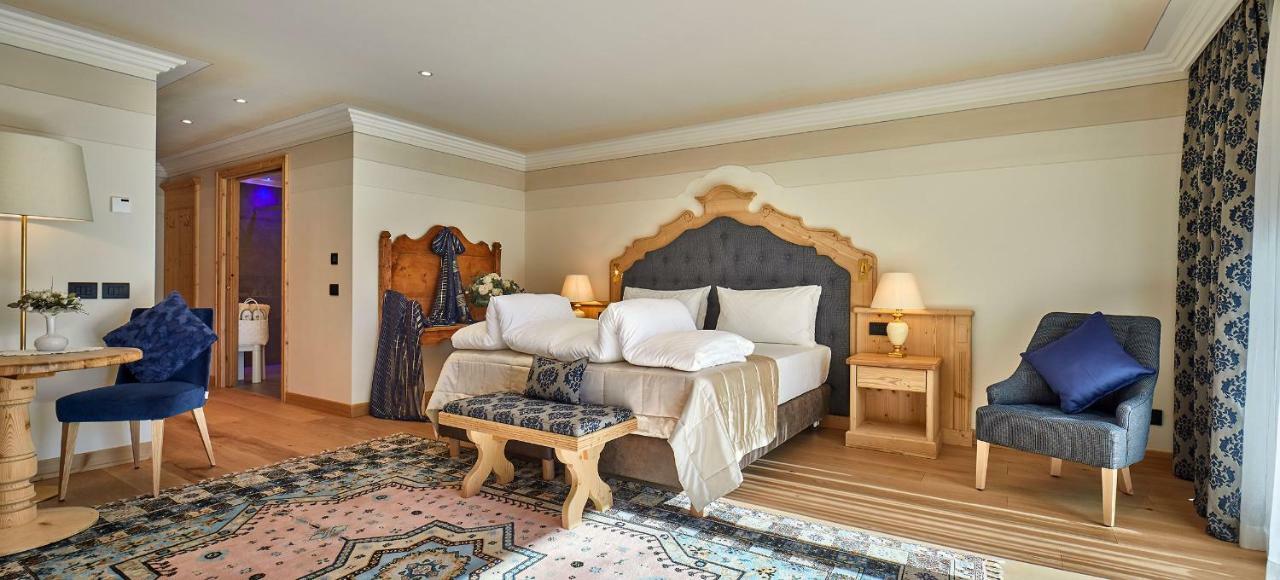 Hotel Sassongher كورفارا إنْ بادِيا المظهر الخارجي الصورة
