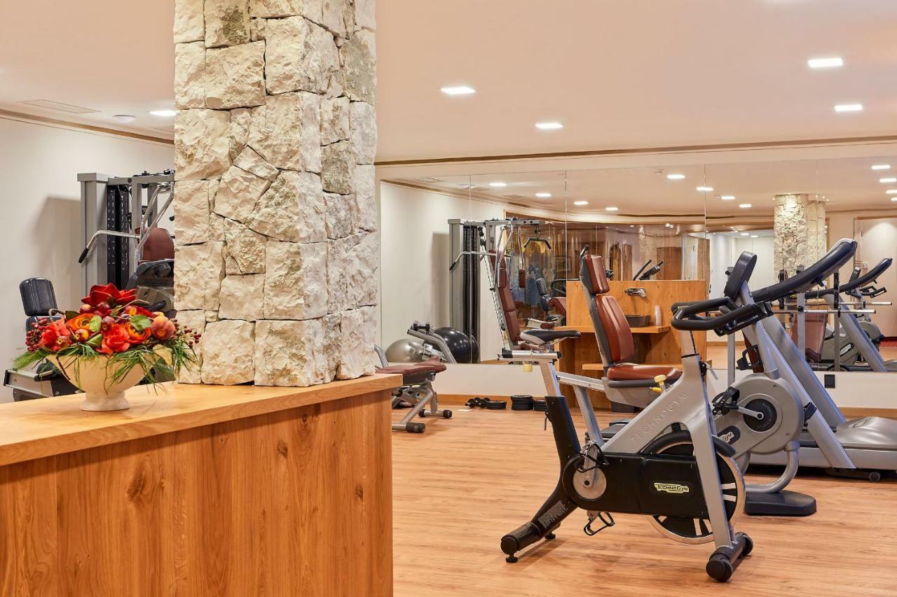 Hotel Sassongher كورفارا إنْ بادِيا المظهر الخارجي الصورة