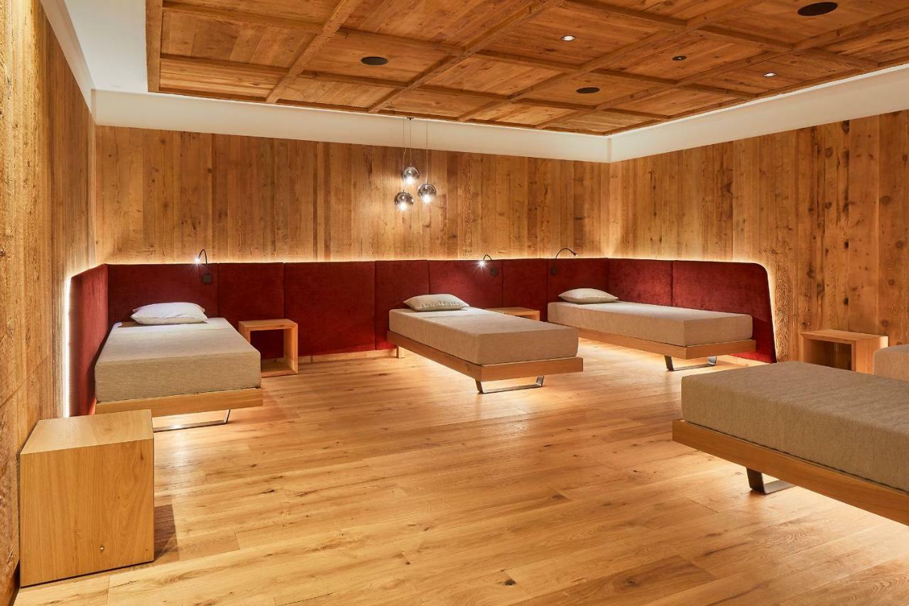 Hotel Sassongher كورفارا إنْ بادِيا المظهر الخارجي الصورة